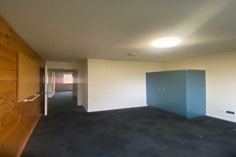Photo of property in 3/125 Carrington Road, Point Chevalier, Auckland, 1025