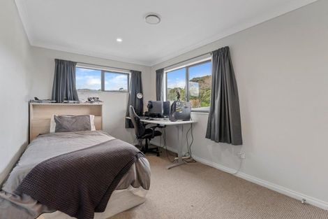 Photo of property in 37b Tiromoana Road, Raumati South, Paraparaumu, 5032