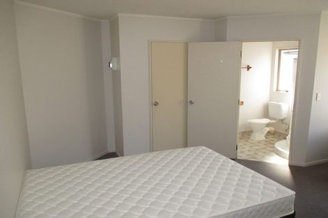 Photo of property in 12/5 Inverness Avenue, Hamilton East, Hamilton, 3216