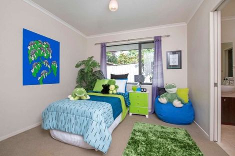 Photo of property in 24 Baltersan Drive, Flat Bush, Auckland, 2016