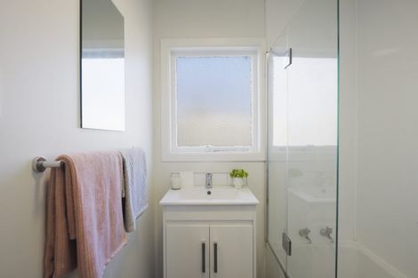 Photo of property in 253 Wellington Road, Wainuiomata, Lower Hutt, 5014