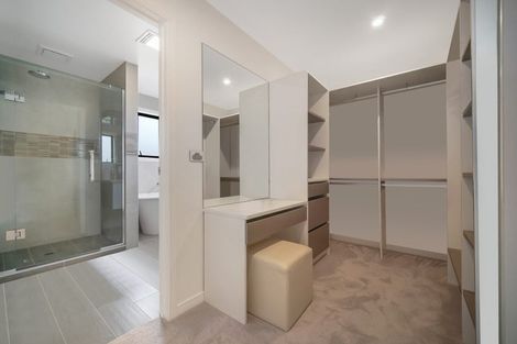 Photo of property in 5 Awakirihi Close, Shamrock Park, Auckland, 2016