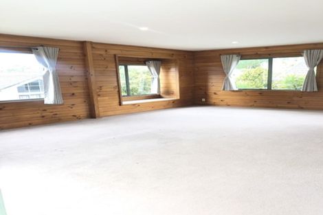 Photo of property in 5 Loughanure Place, Massey, Auckland, 0614