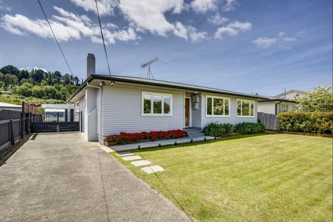 Photo of property in 2 Shirley Place, Bay View, Napier, 4104