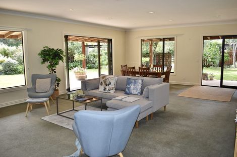 Photo of property in 224 Pukenamu Road, Te Horo, Otaki, 5581