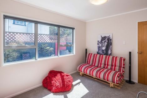 Photo of property in 93b The Esplanade, Raumati South, Paraparaumu, 5032