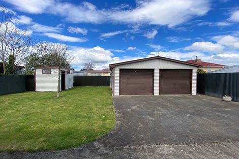 Photo of property in 34 Tennyson Street, Dannevirke, 4930