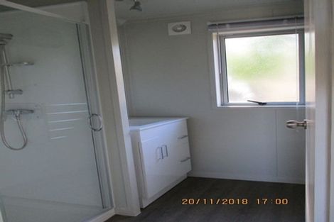 Photo of property in 33b Bracken Road, Paparangi, Wellington, 6037