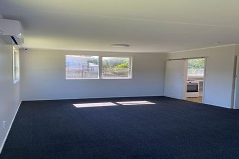 Photo of property in 13 Woodstock Road, Forrest Hill, Auckland, 0620