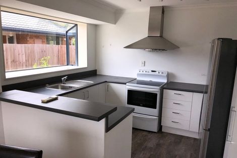 Photo of property in 21 Stedley Place, Heathcote Valley, Christchurch, 8022