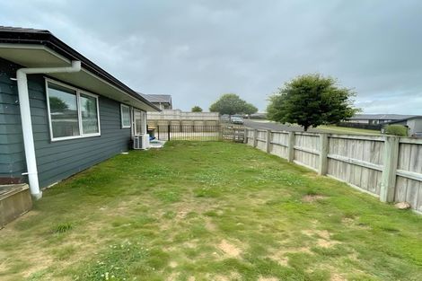 Photo of property in 22 Kapua Crescent, Rototuna North, Hamilton, 3210