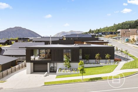 Photo of property in 98 Mills Road, Wanaka, 9305
