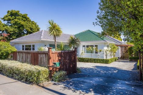 Photo of property in 105 Glandovey Road, Strowan, Christchurch, 8052