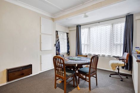 Photo of property in 180 Tasman Street, Opunake, 4616