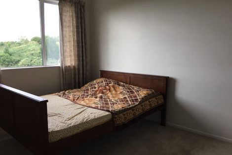 Photo of property in 12 Stubbs Place, Fairview Heights, Auckland, 0632