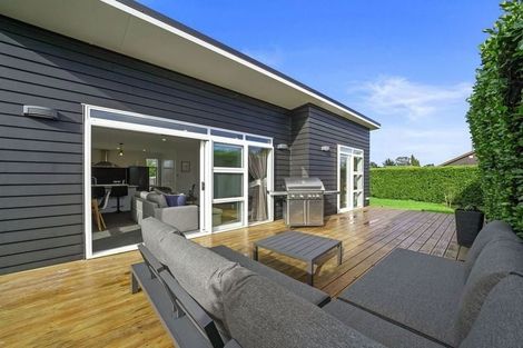Photo of property in 49 Tuscan Lane, Martinborough, 5711