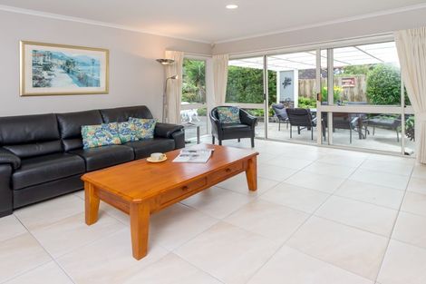 Photo of property in 29 Summermist Drive, Northpark, Auckland, 2013