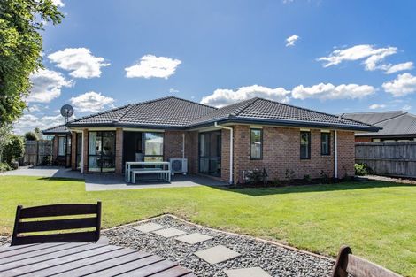 Photo of property in 9 Cayman Close, Shirley, Christchurch, 8052