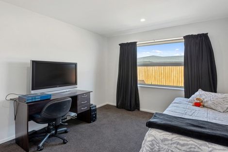 Photo of property in 4 Haymakers Crescent, Rolleston, 7614