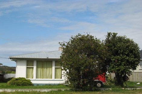 Photo of property in 24 Moore Avenue, Tawhero, Whanganui, 4501
