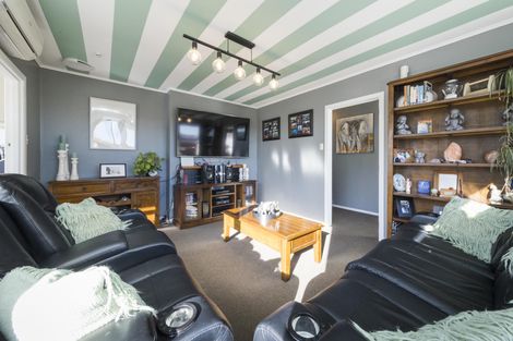 Photo of property in 582 Pioneer Highway, Highbury, Palmerston North, 4412