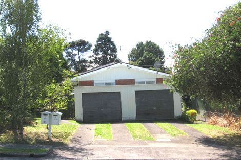 Photo of property in 2/20 Sheridan Drive, New Lynn, Auckland, 0600