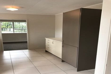 Photo of property in 74 John Walker Drive, Manurewa, Auckland, 2102