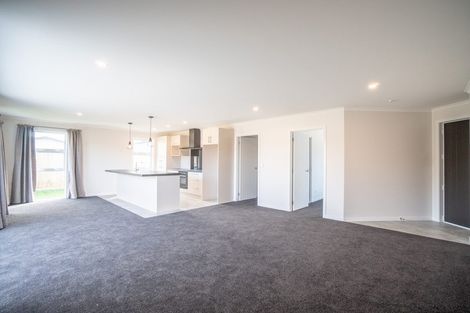 Photo of property in 42 Lombard Street, Palmerston North, 4410