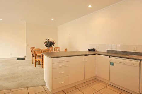 Photo of property in 62 Kereru Drive, Turitea, Palmerston North, 4472