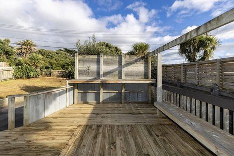Photo of property in 5 Paneta Street, Paekakariki, 5034