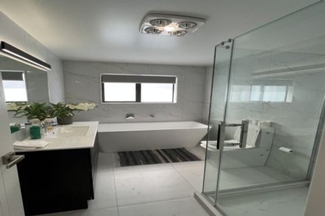 Photo of property in 92 Ksenia Drive, Flat Bush, Auckland, 2019