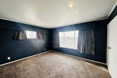 Photo of property in 86 Rosehill Drive, Rosehill, Papakura, 2113