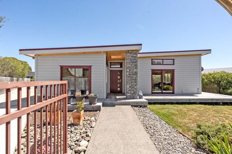 Photo of property in 4a Daniel Street, Martinborough, 5711