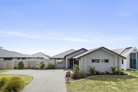 Photo of property in 127 Palm Springs Boulevard, Papamoa Beach, Papamoa, 3118