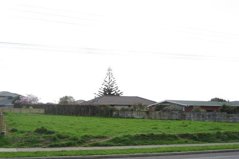 Photo of property in 416 Mangorei Road, Highlands Park, New Plymouth, 4312