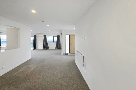 Photo of property in 55a Larnoch Road, Henderson, Auckland, 0610