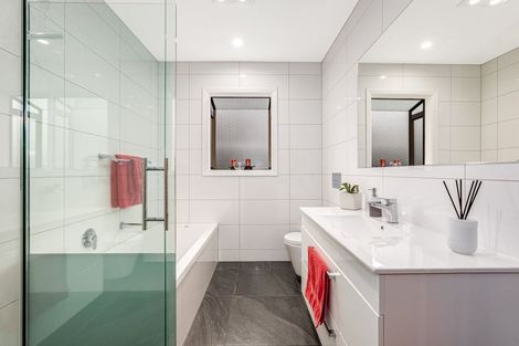 Photo of property in 25 Russell Road, Wainuiomata, Lower Hutt, 5014