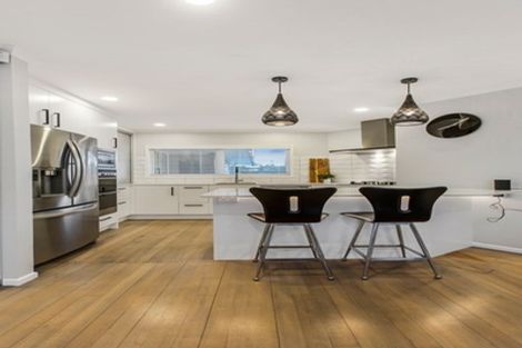 Photo of property in 76 Uxbridge Road, Cockle Bay, Auckland, 2014