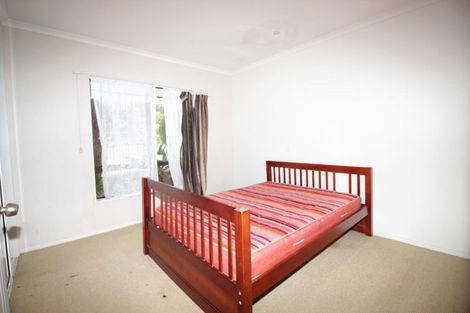 Photo of property in 1 Beragh Place, East Tamaki, Auckland, 2016
