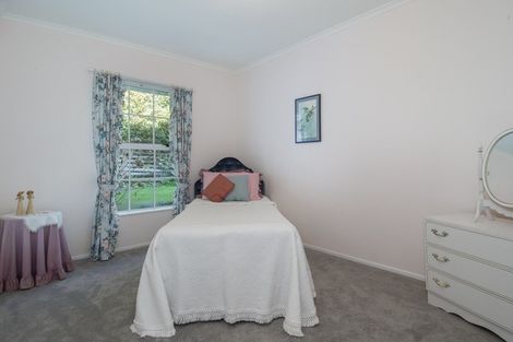 Photo of property in 19 Walnut Grove, Omokoroa, 3114