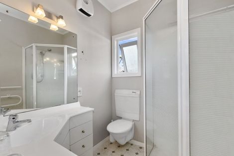 Photo of property in 140 Waterloo Road, Hutt Central, Lower Hutt, 5010