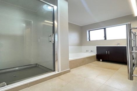 Photo of property in 7a Burt Road, Mount Wellington, Auckland, 1051