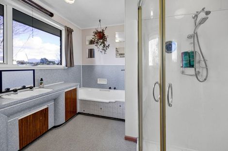 Photo of property in 1634 Mountain Road, Inglewood, 4386