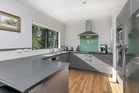 Photo of property in 1143 Scenic Drive North, Swanson, Auckland, 0816