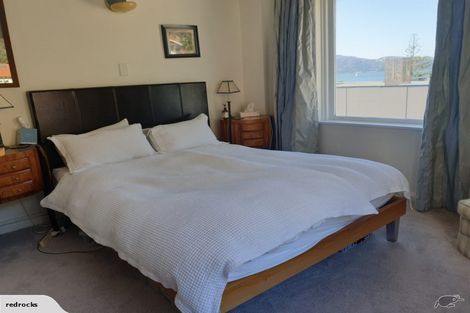 Photo of property in Olympus Flats, 8/280 Oriental Parade, Oriental Bay, Wellington, 6011