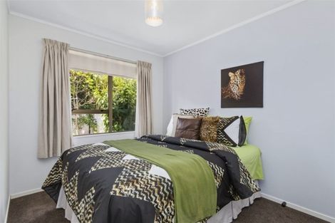 Photo of property in 1/4 Kinloch Place, Papakowhai, Porirua, 5024