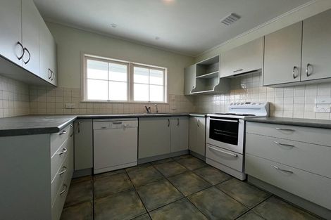 Photo of property in 34 Grenada Avenue, Forrest Hill, Auckland, 0620