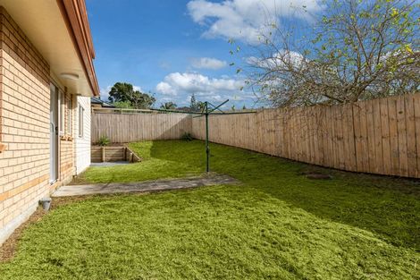 Photo of property in 7 Elder Place, Massey, Auckland, 0614