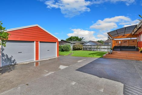 Photo of property in 164 Carnoustie Drive, Wattle Downs, Auckland, 2103