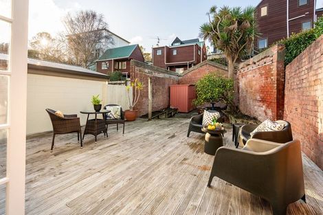 Photo of property in 81 Elizabeth Street, Mount Victoria, Wellington, 6011